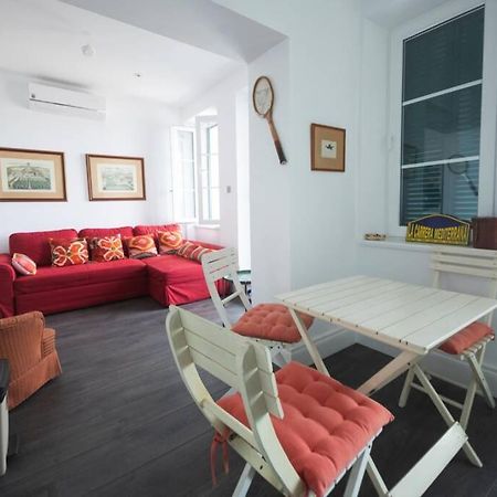 Charming Colonial Flat In Historic Building Daire Cebelitarık Dış mekan fotoğraf